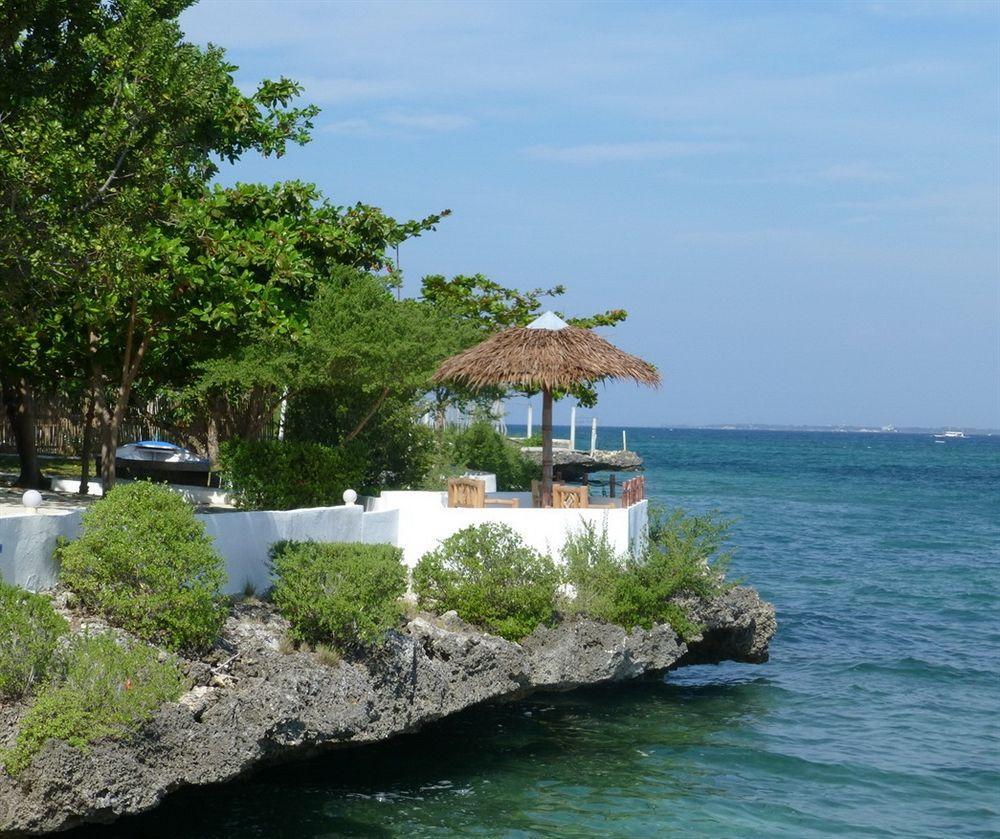 Talima Beach Villas & Dive Resort Cebu Stadt Exterior foto