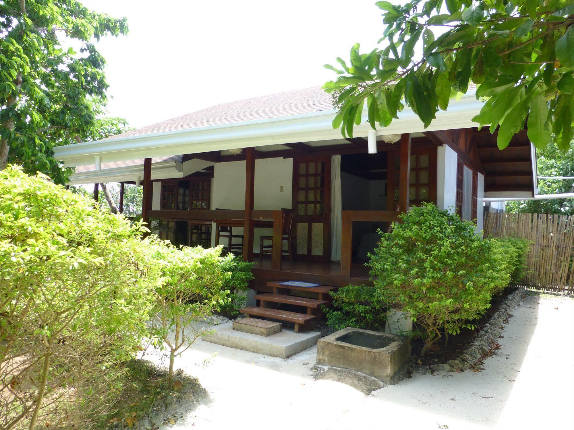 Talima Beach Villas & Dive Resort Cebu Stadt Exterior foto